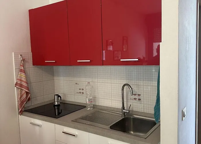 Cozy Flat With Balcony Near The Beach In Bibione Apartment